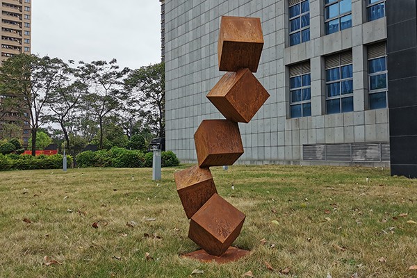 Corten Steel Geometric Cube Sculpture For Garden Decoration  Corten Steel Geometric Cube Sculpture For Garden Decoration